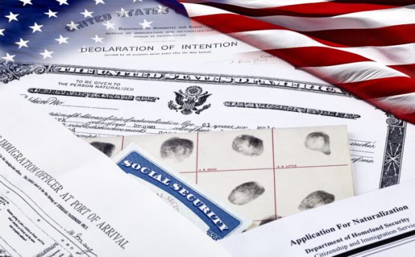 uscis-customer-service-number-talk-with-a-person-at-uscis