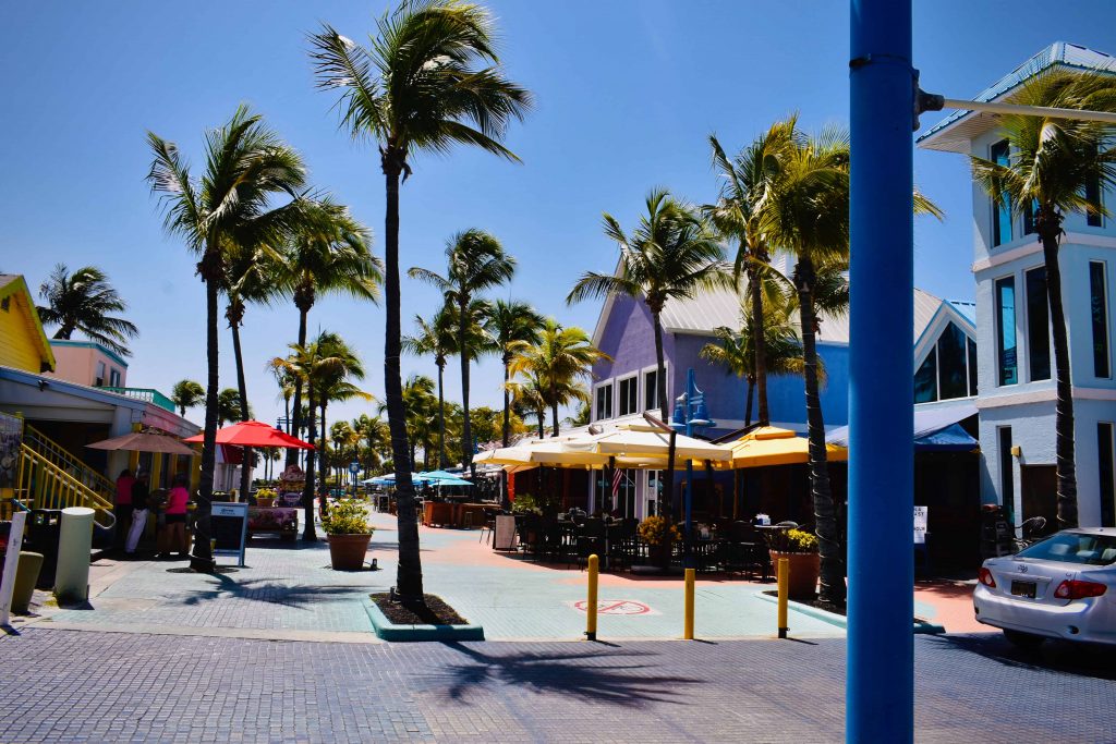 Fort Myers is one of the best Snowbird Communities in Florida