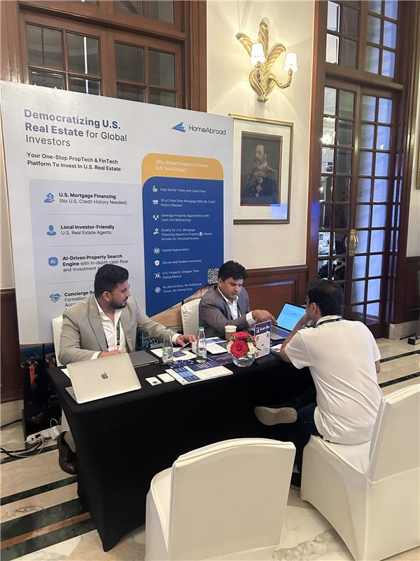 HomeAbroad was the only booth showcasing investing in the US real estate market. This meant that the amount of interest we received was huge. In the picture, our team can be seen explaining the details of US real estate to potential investor.